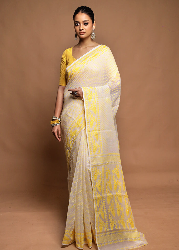 White Tant Jamdani Saree Without Blouse Piece