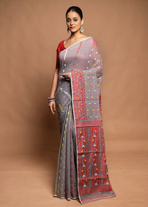 Green Tant Jamdani Saree Without Blouse Piece