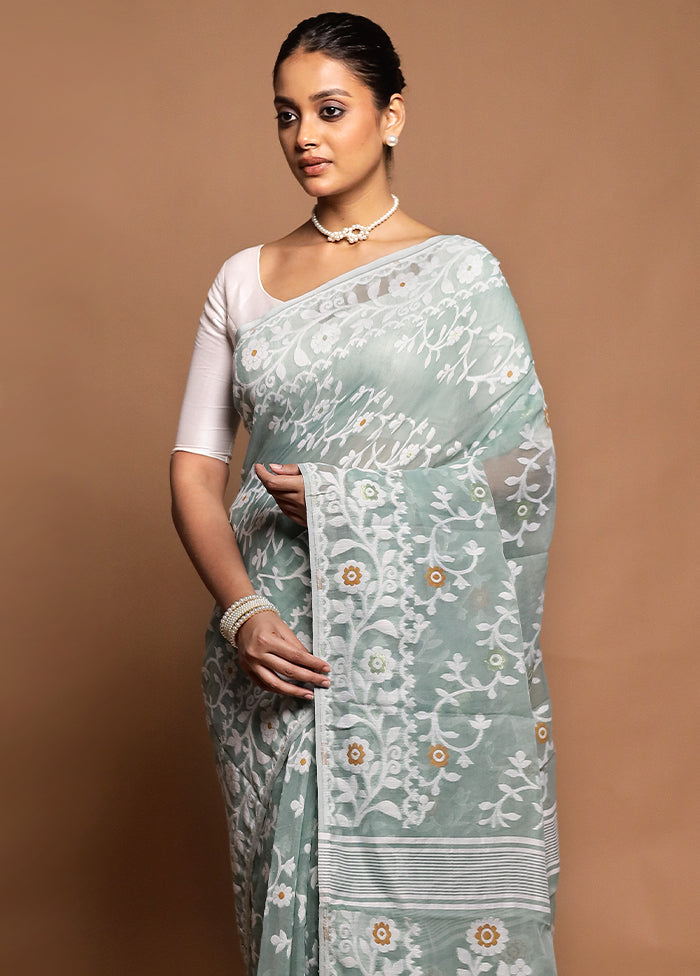 Green Tant Jamdani Saree Without Blouse Piece