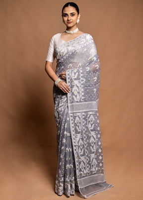 Grey Tant Jamdani Saree Without Blouse Piece