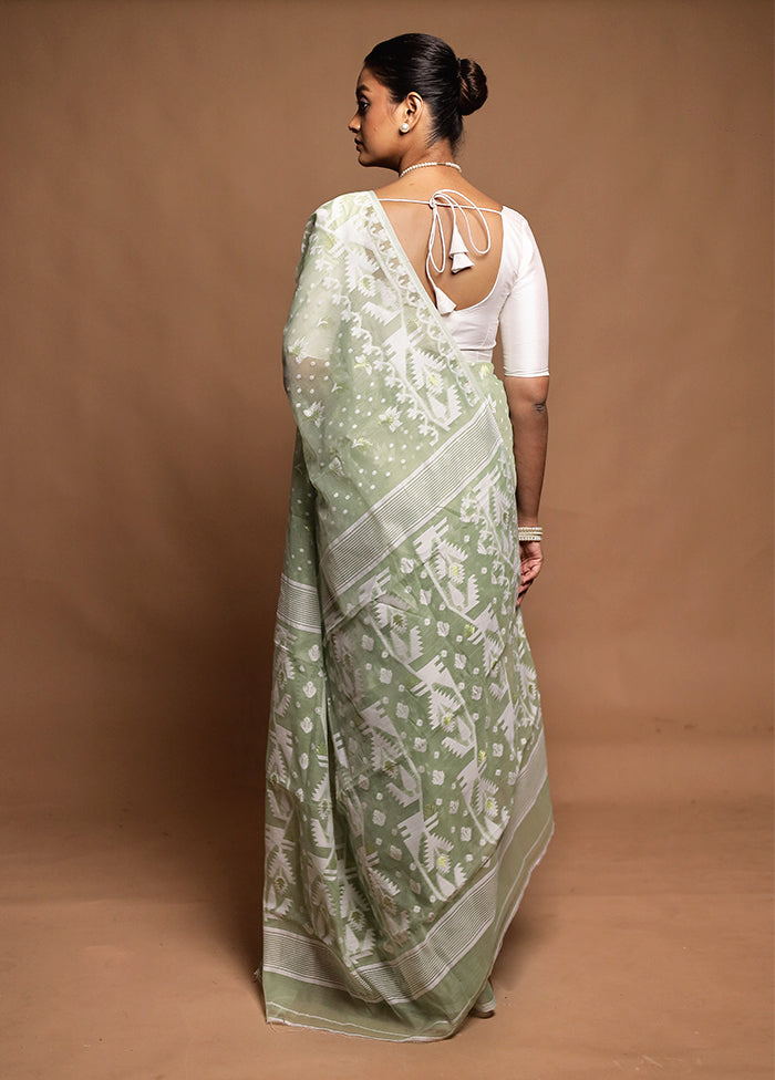 Green Tant Jamdani Saree Without Blouse Piece