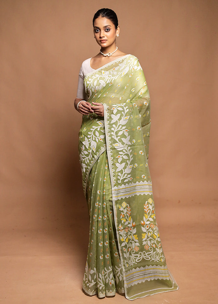 Green Tant Jamdani Saree Without Blouse Piece