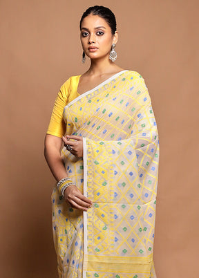 White Tant Jamdani Saree Without Blouse Piece