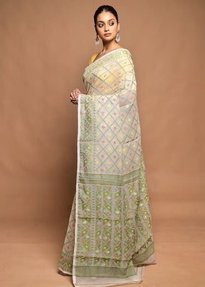 White Tant Jamdani Saree Without Blouse Piece