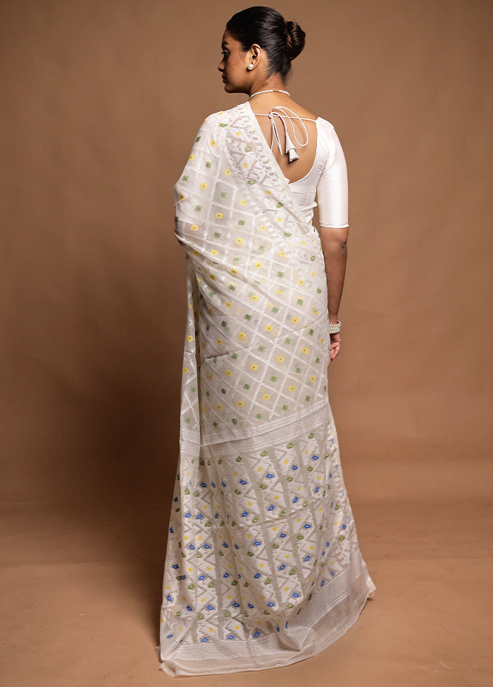 White Tant Jamdani Saree Without Blouse Piece