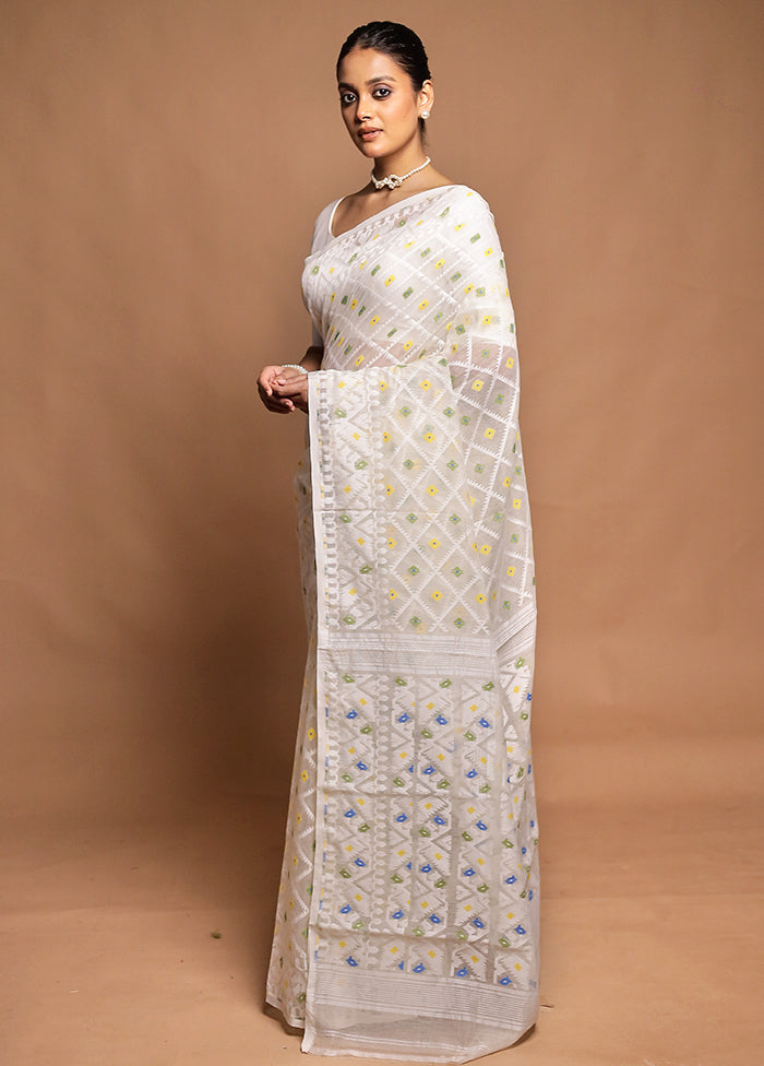 White Tant Jamdani Saree Without Blouse Piece