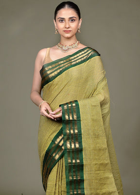Green Gadwal Pure Silk Saree Without Blouse Piece