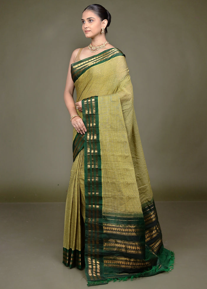 Green Gadwal Pure Silk Saree Without Blouse Piece