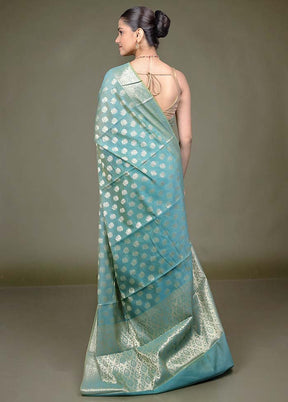 Green Kora Silk Saree With Blouse Piece