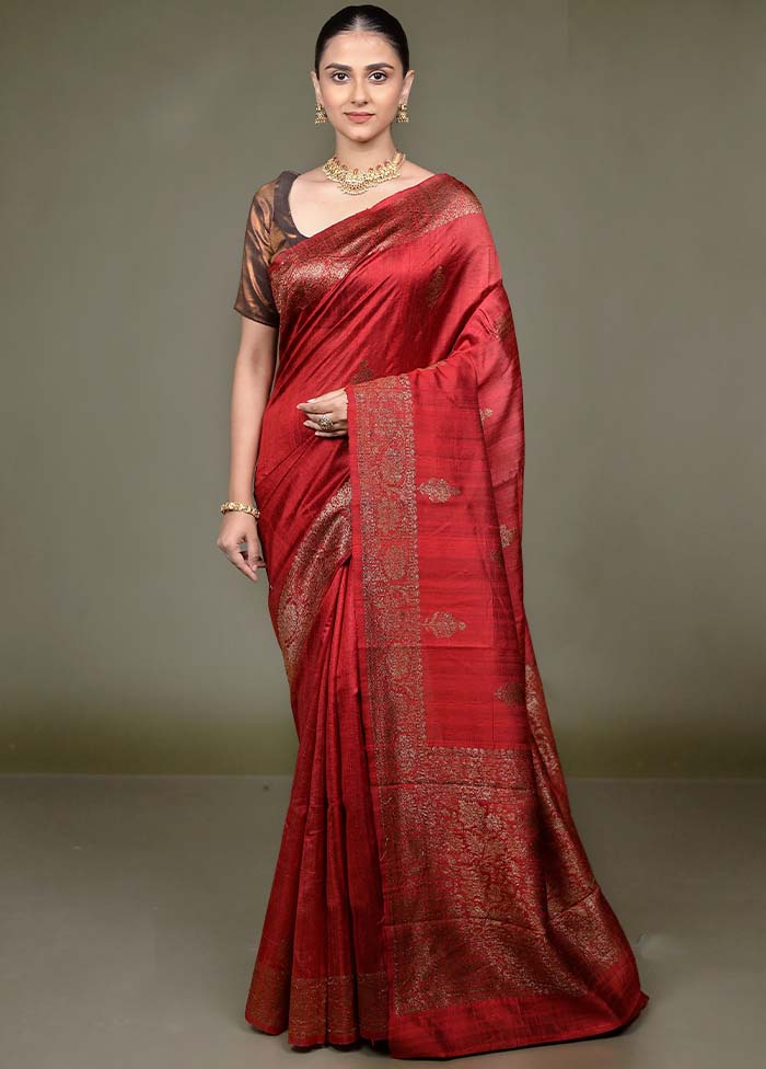 Maroon Handloom Tussar Pure Silk Saree With Blouse Piece