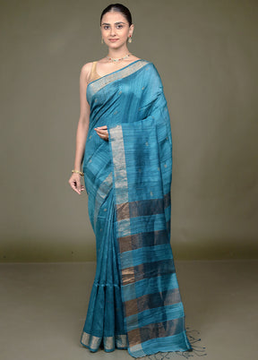 Green Handloom Matka Pure Silk Saree With Blouse Piece