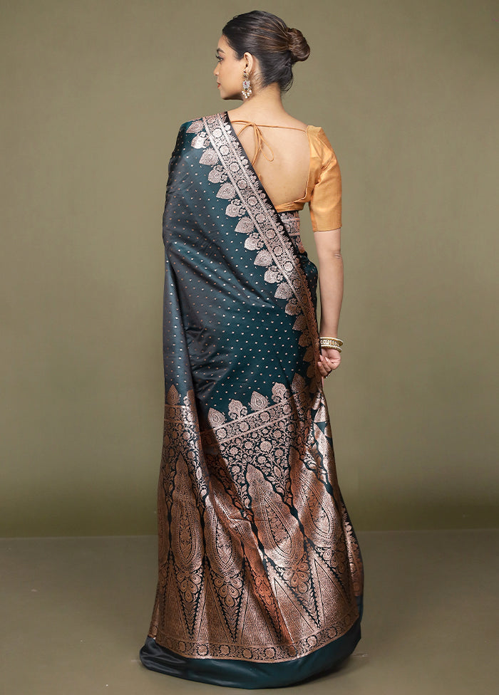 Green Banarasi Silk Saree With Blouse Piece