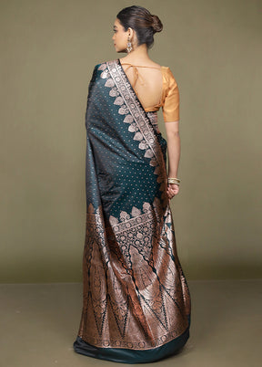 Green Banarasi Silk Saree With Blouse Piece