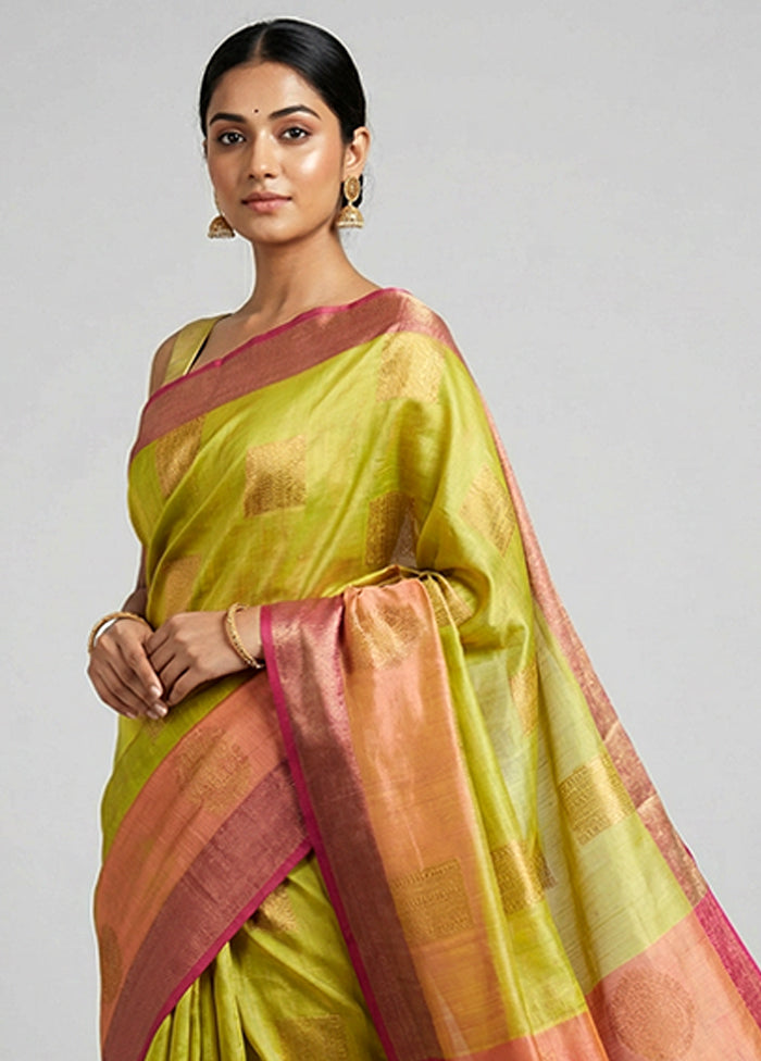 Green Cotton Saree With Blouse Piece