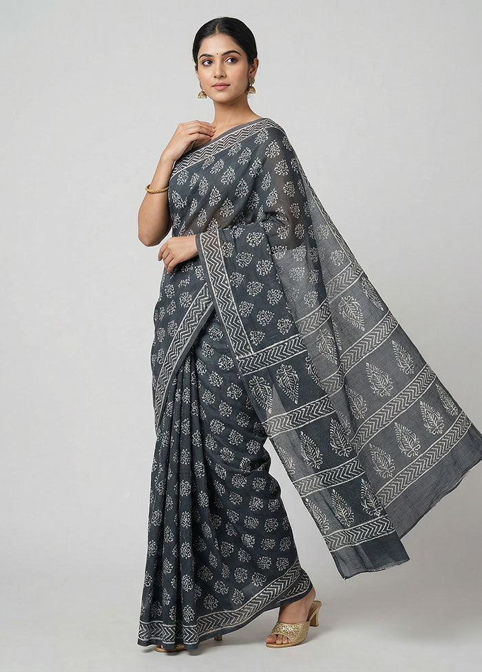 Black Printed Silk Saree Without Blouse Piece