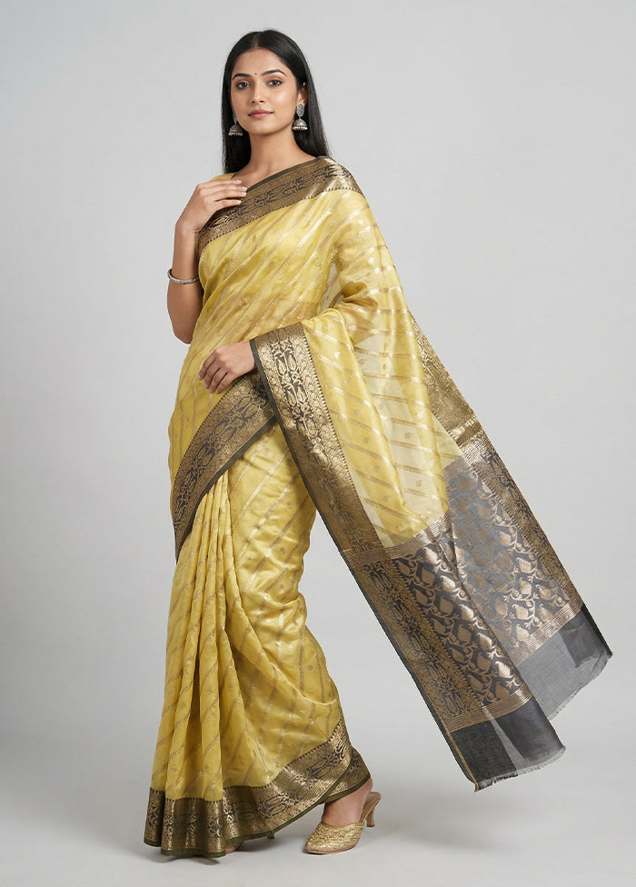 Yellow Organza Saree With Blouse Piece