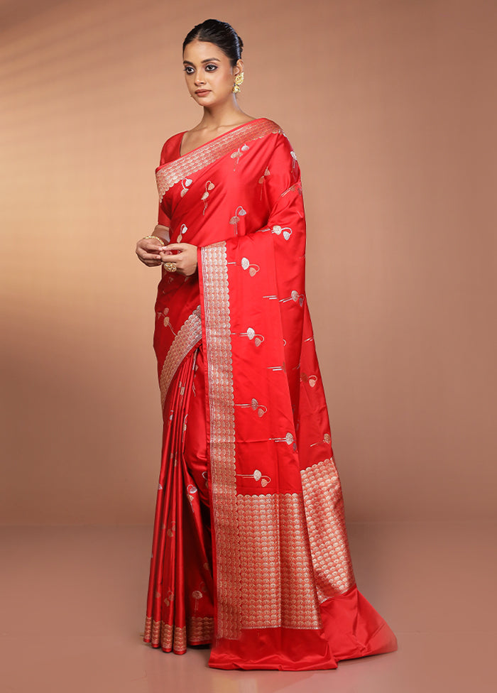 Red Handloom Banarasi Pure Silk Saree With Blouse Piece