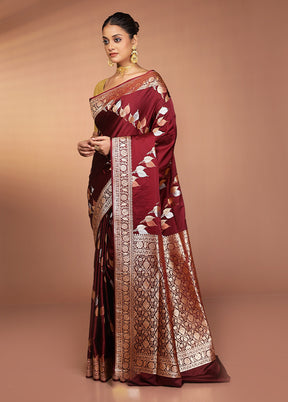Maroon Handloom Banarasi Pure Silk Saree With Blouse Piece