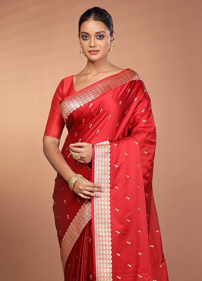 Maroon Handloom Banarasi Pure Silk Saree With Blouse Piece