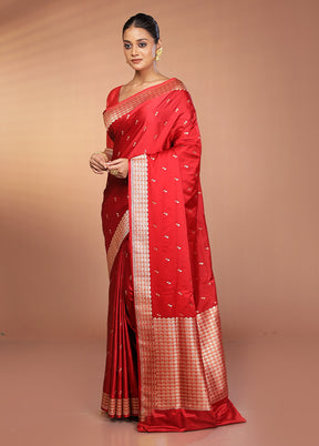 Maroon Handloom Banarasi Pure Silk Saree With Blouse Piece