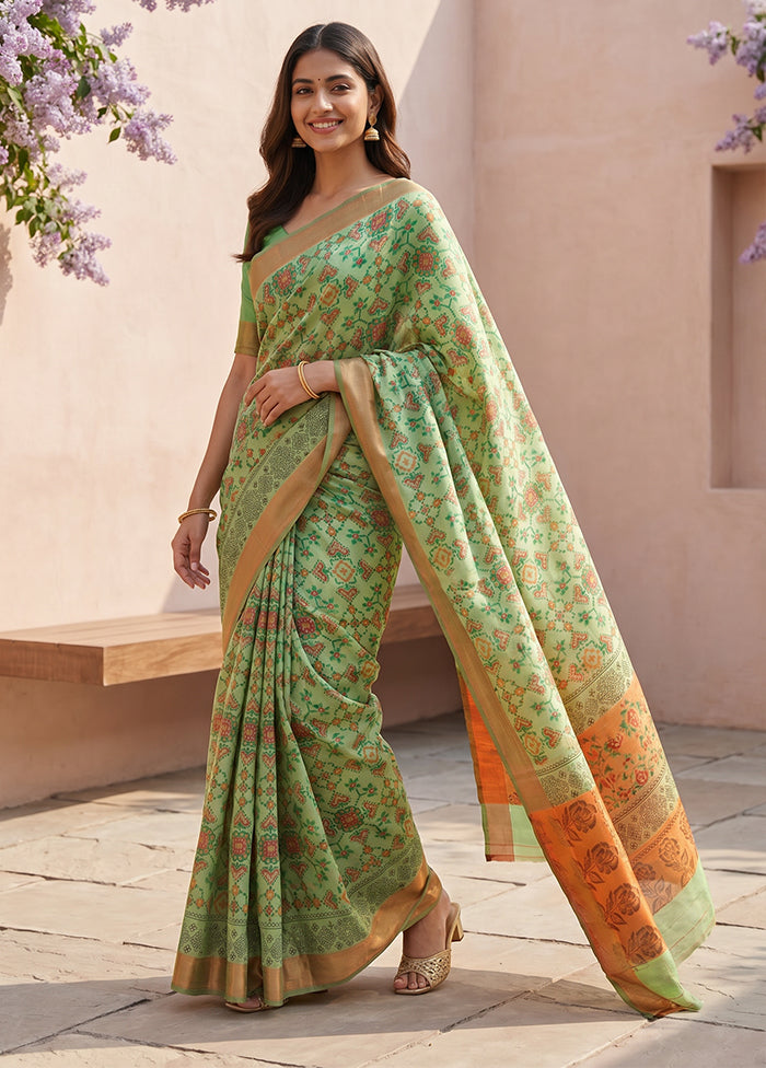 Green Dupion Silk Saree With Blouse Piece