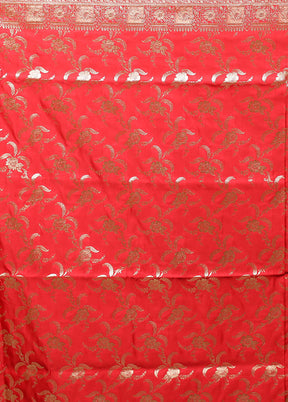 Red Banarasi Silk Saree With Blouse Piece