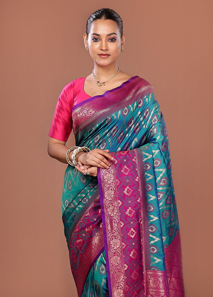 Green Dupion Silk Saree With Blouse Piece
