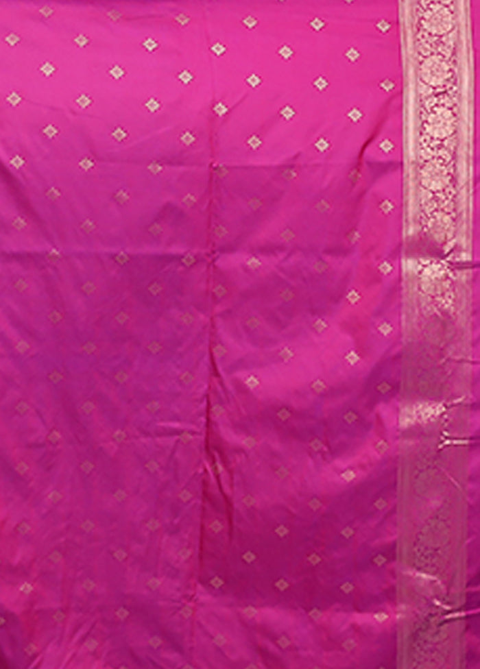 Green Dupion Silk Saree With Blouse Piece