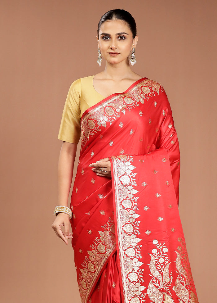 Red Banarasi Silk Saree With Blouse Piece