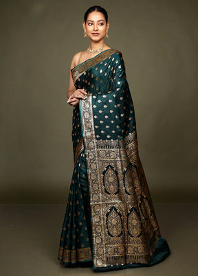 Green Banarasi Silk Saree With Blouse Piece