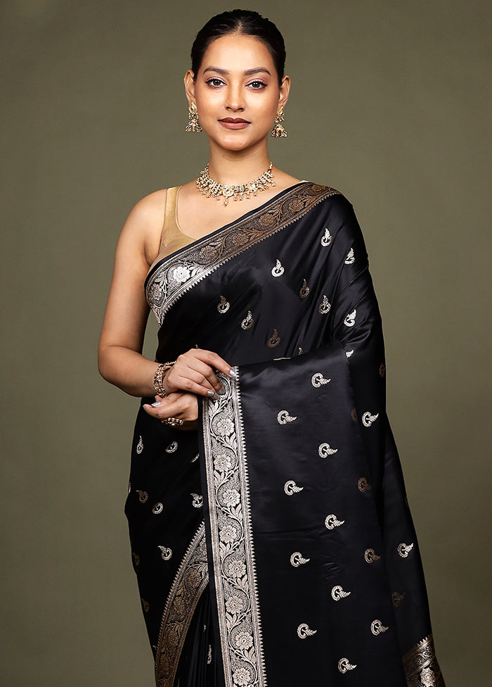 Maroon Banarasi Silk Saree With Blouse Piece