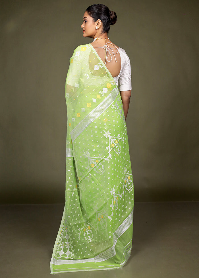 Green Tant Jamdani Saree Without Blouse Piece