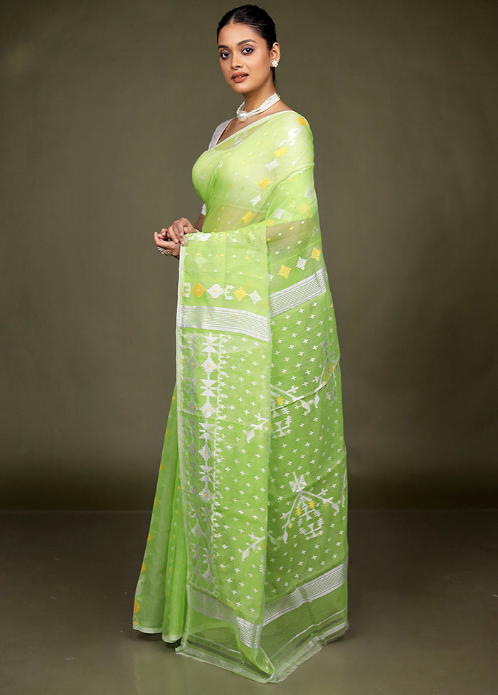 Green Tant Jamdani Saree Without Blouse Piece