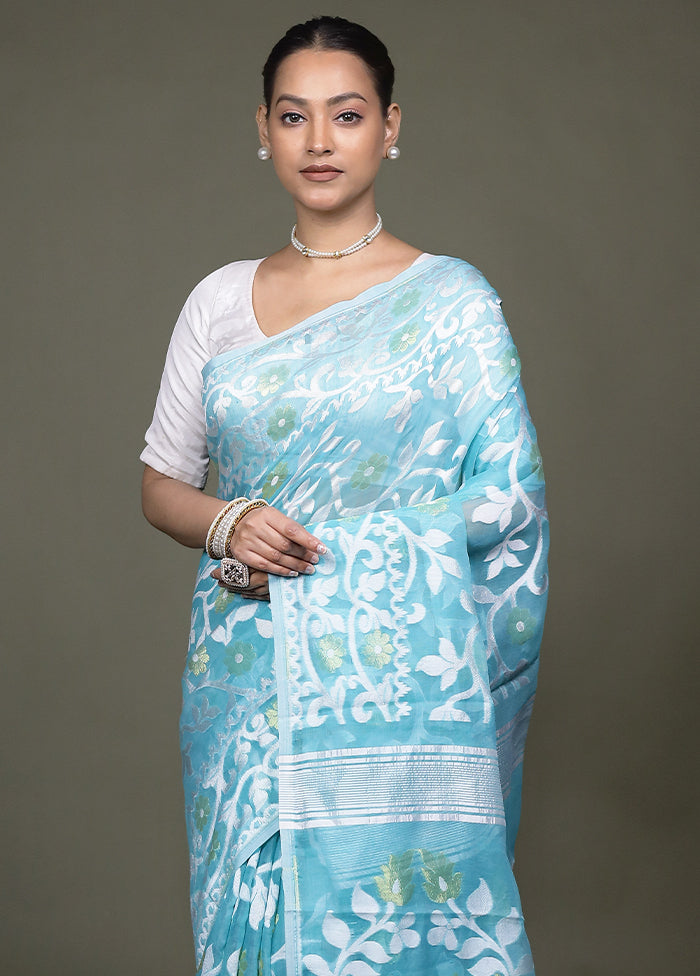 Green Tant Jamdani Saree Without Blouse Piece