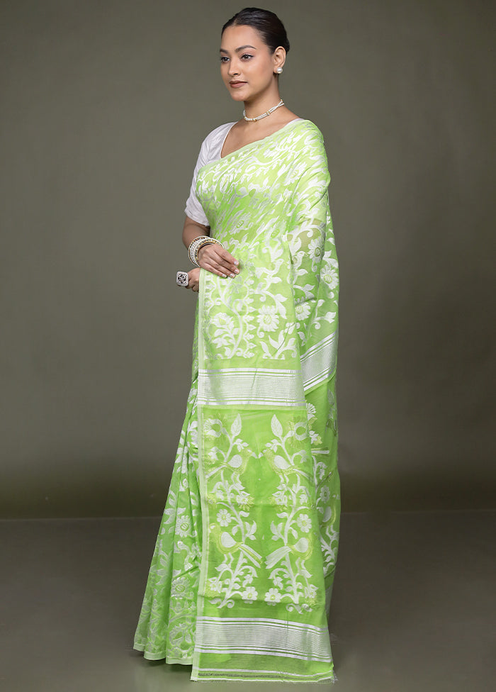 Green Tant Jamdani Saree Without Blouse Piece