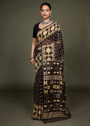 Maroon Tant Jamdani Saree Without Blouse Piece