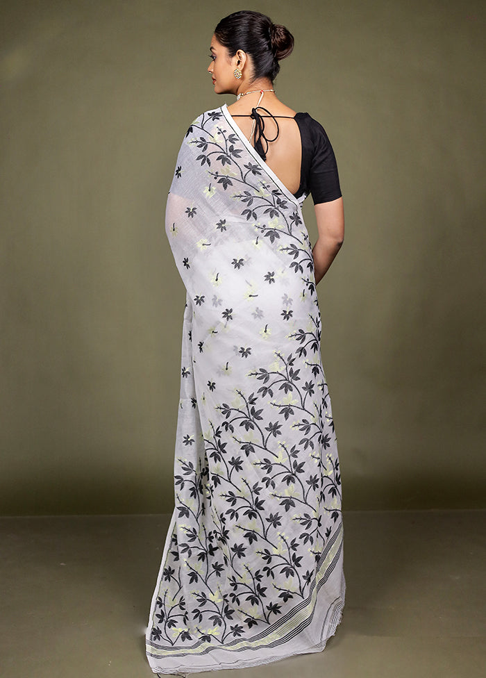 White Jamdani Cotton Saree Without Blouse Piece