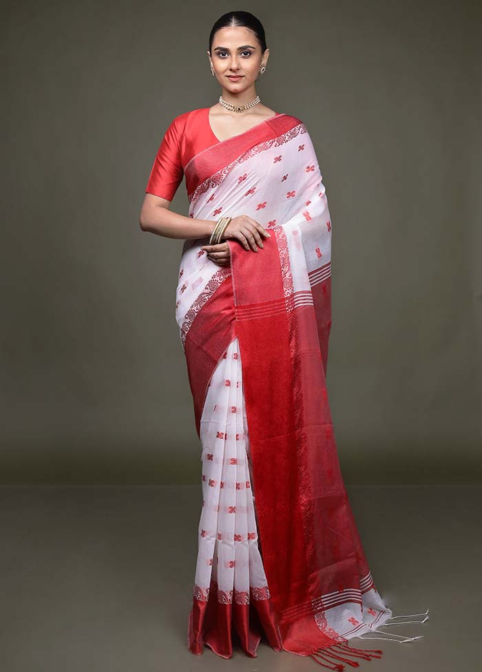 White Matka Silk Saree With Blouse Piece