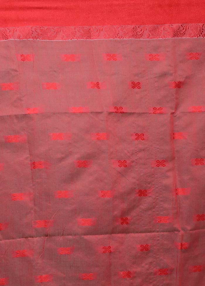 White Matka Silk Saree With Blouse Piece