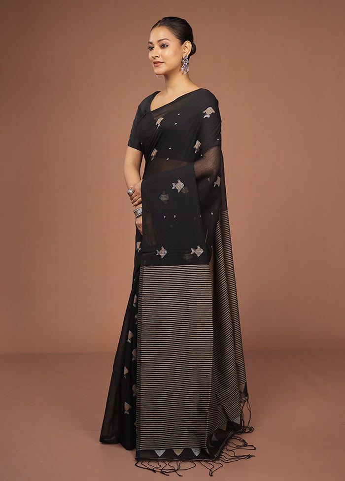 Black Matka Silk Saree With Blouse Piece