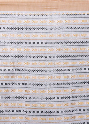 White Matka Silk Saree With Blouse Piece