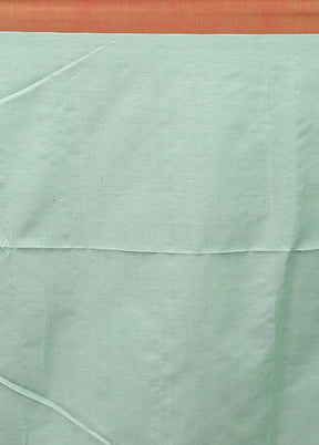 Green Matka Silk Saree With Blouse Piece