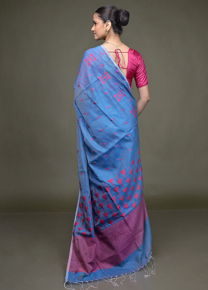 Blue Matka Silk Saree With Blouse Piece