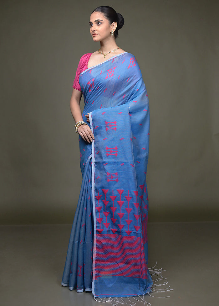 Blue Matka Silk Saree With Blouse Piece
