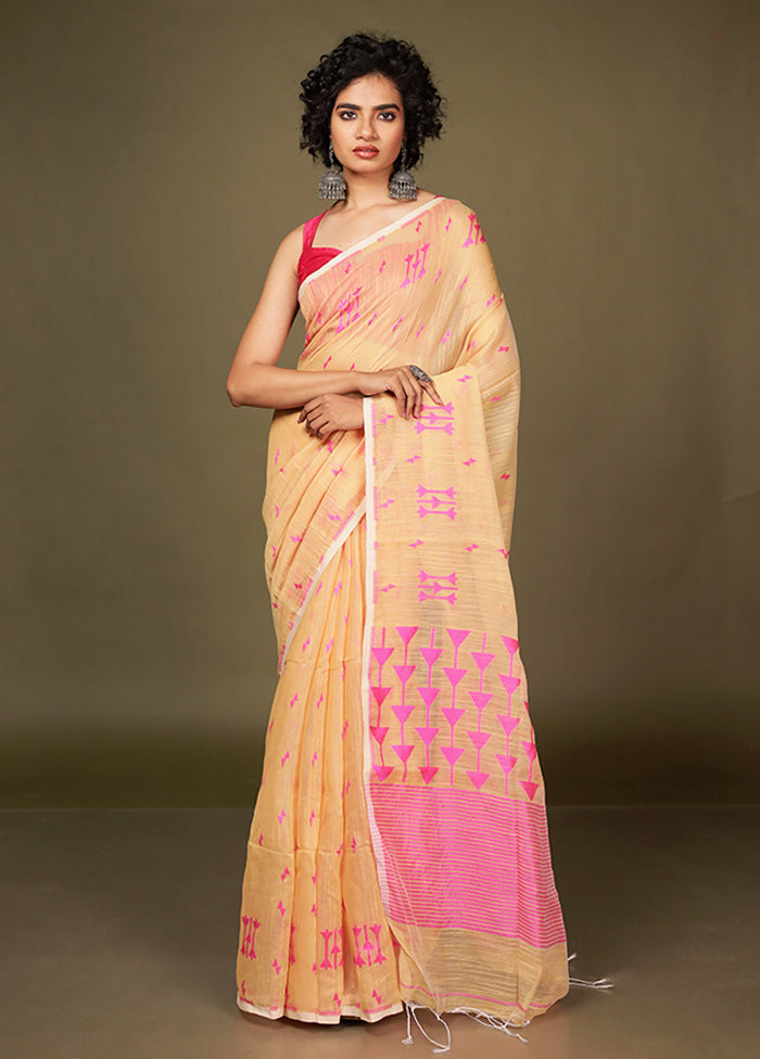 Cream Matka Silk Saree With Blouse Piece