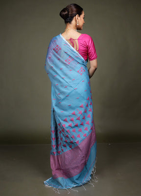 Blue Matka Silk Saree With Blouse Piece
