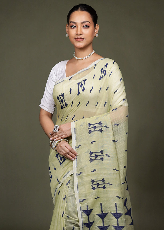 Cream Matka Silk Saree With Blouse Piece