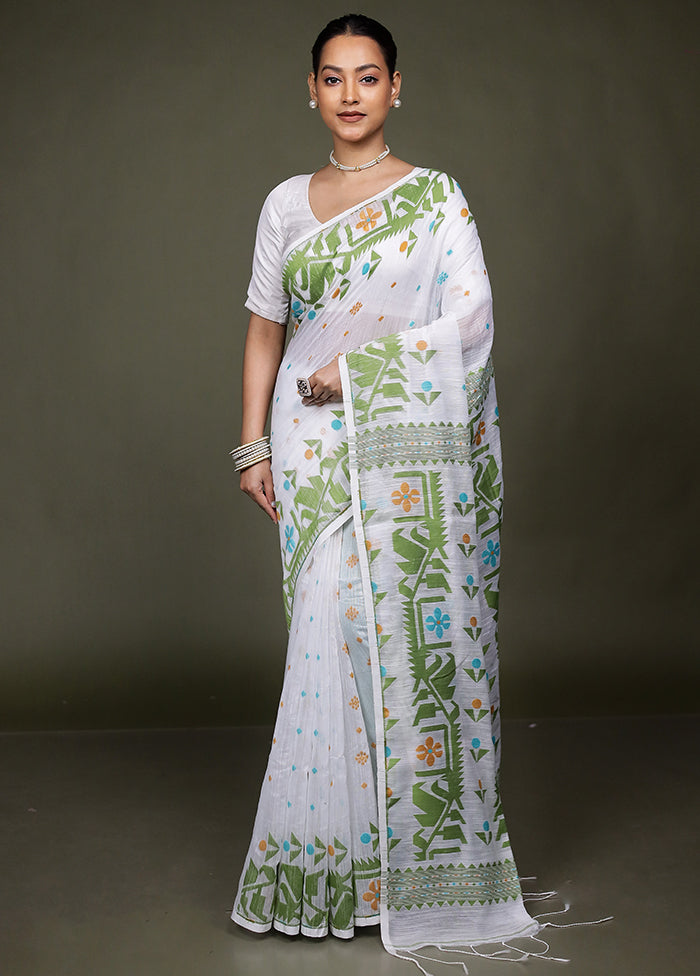 White Matka Silk Saree With Blouse Piece