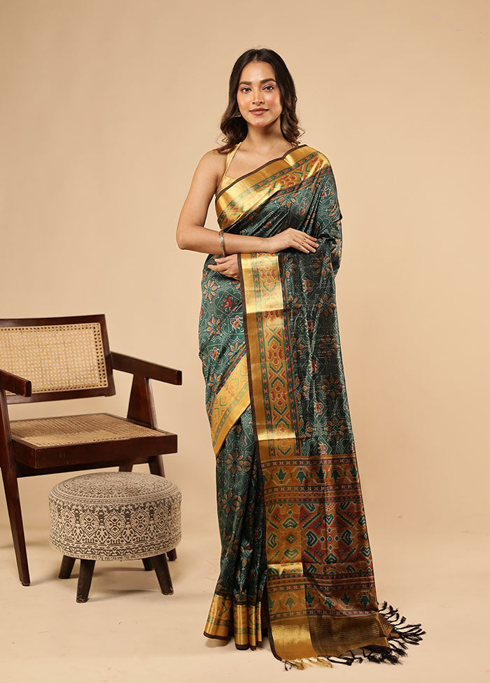 Green Dupion Silk Saree With Blouse Piece