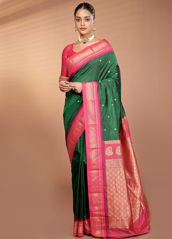 Green Kanjivaram Silk Saree With Blouse Piece